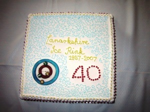 LIR_40th Birthday cake_07_0168